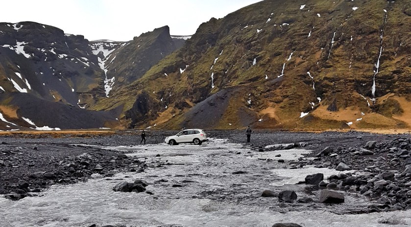 0358014D-9DDA-4BAA-AB5B-116BAF120BB5