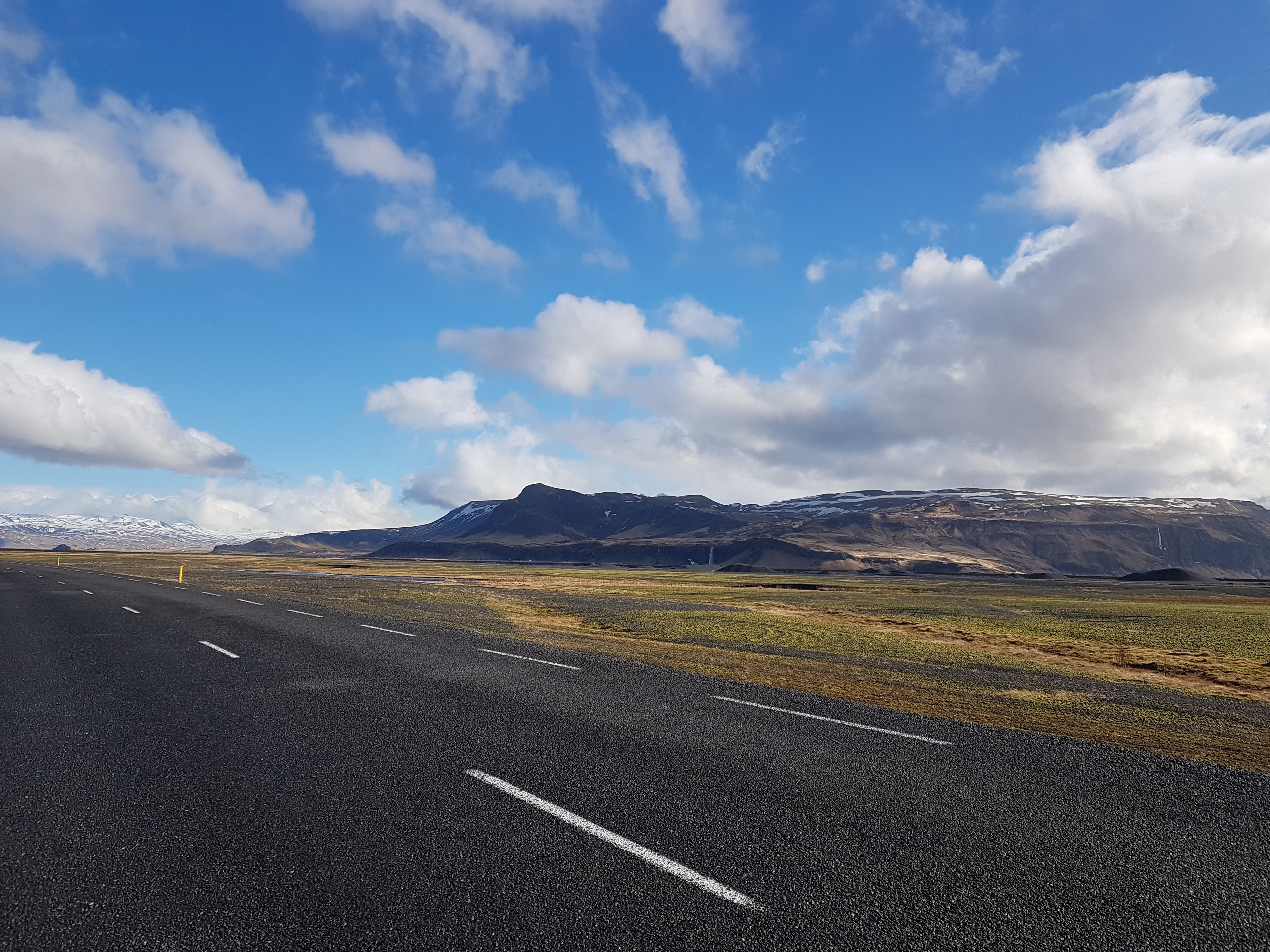 C4AD556C-5BFD-40E1-8B56-1F8B2A243713